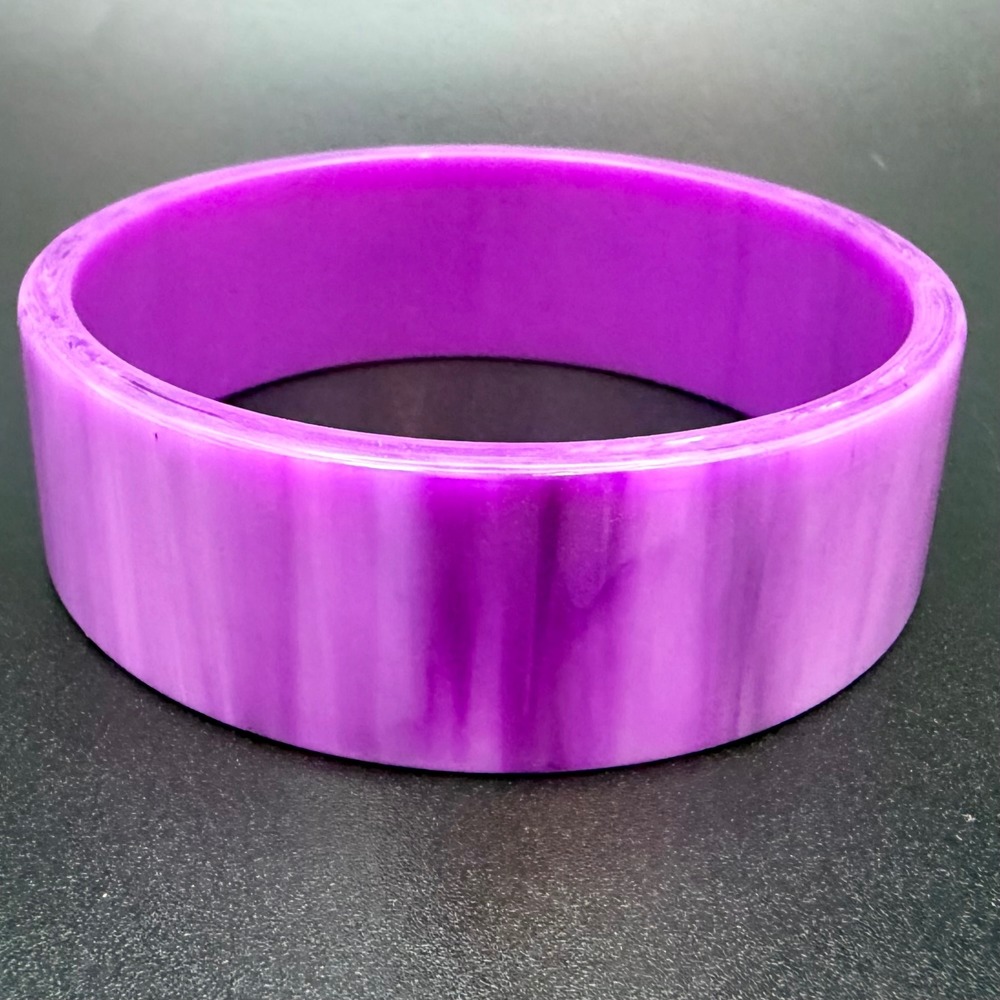 Vintage‎ Bangle Bracelet Size 8 Purple Marbled Acrylic Chunky Wide Resin - Picture 2 of 9
